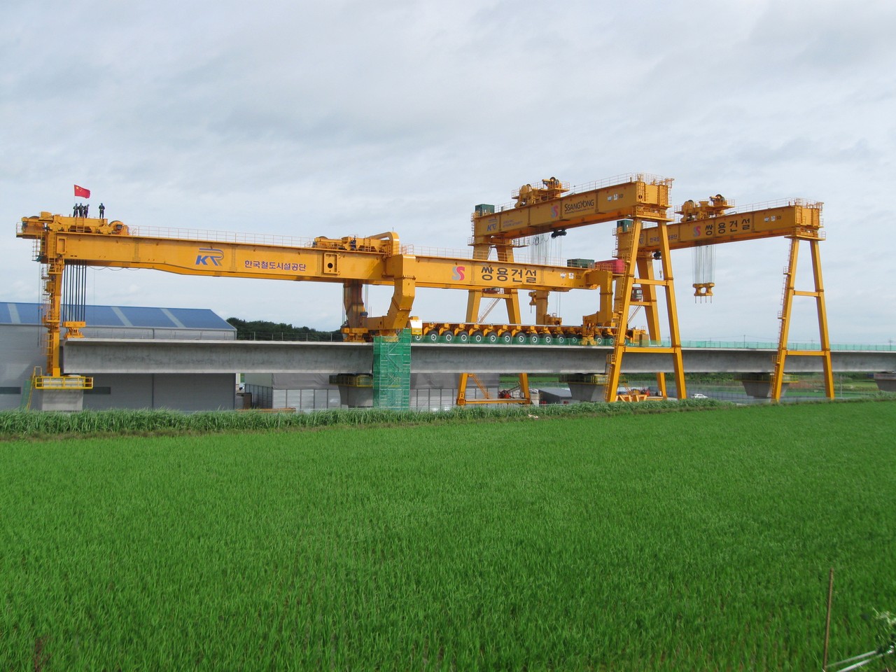 DF1000型架橋機